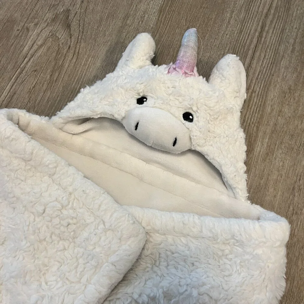 Girls White Unicorn Hooded Bath Towel